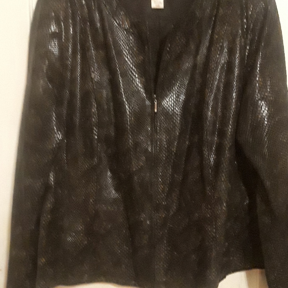 Jacket....Anne Klein - Picture 3 of 6